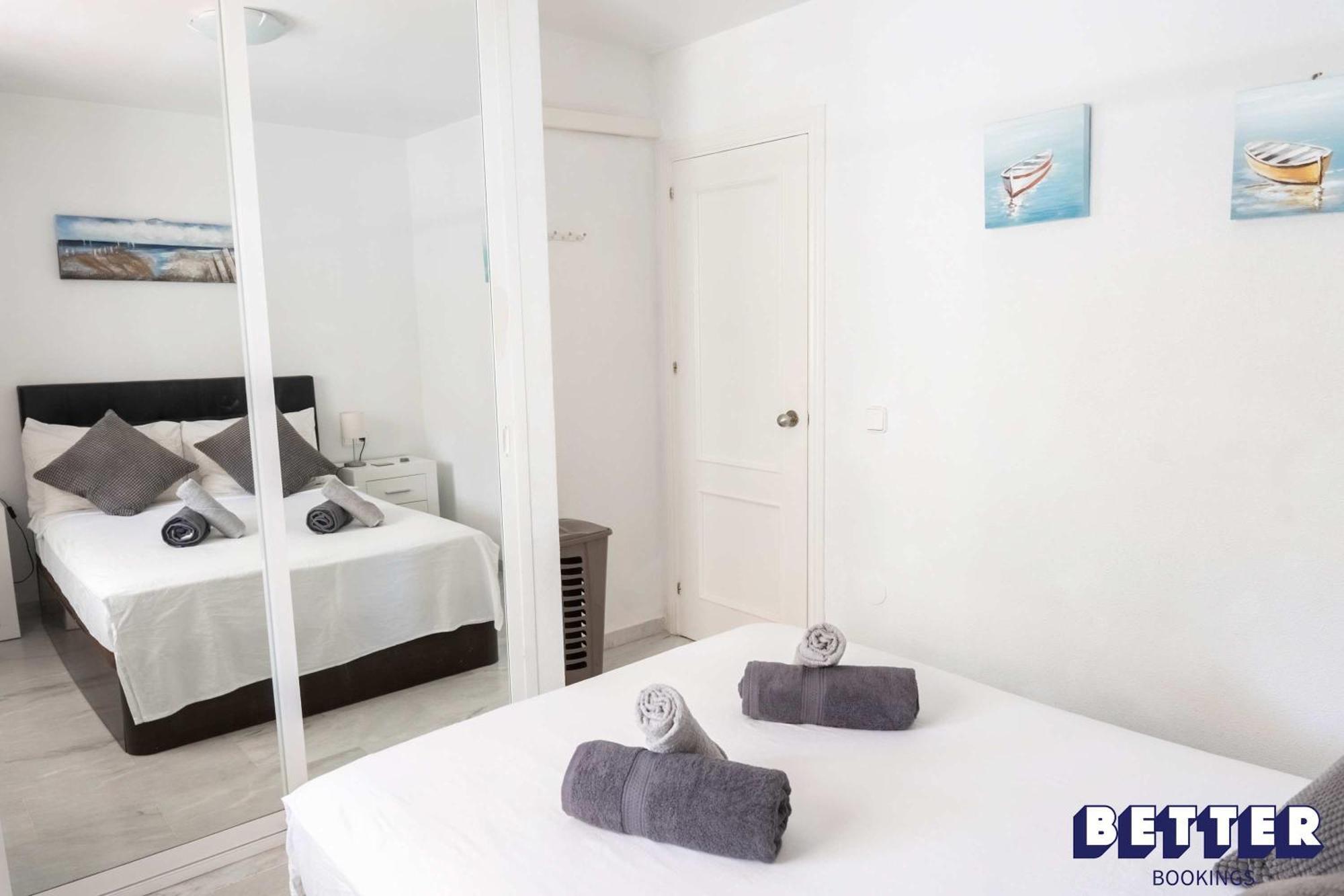 Three Hundred Metres To By Better Bookings Appartement *